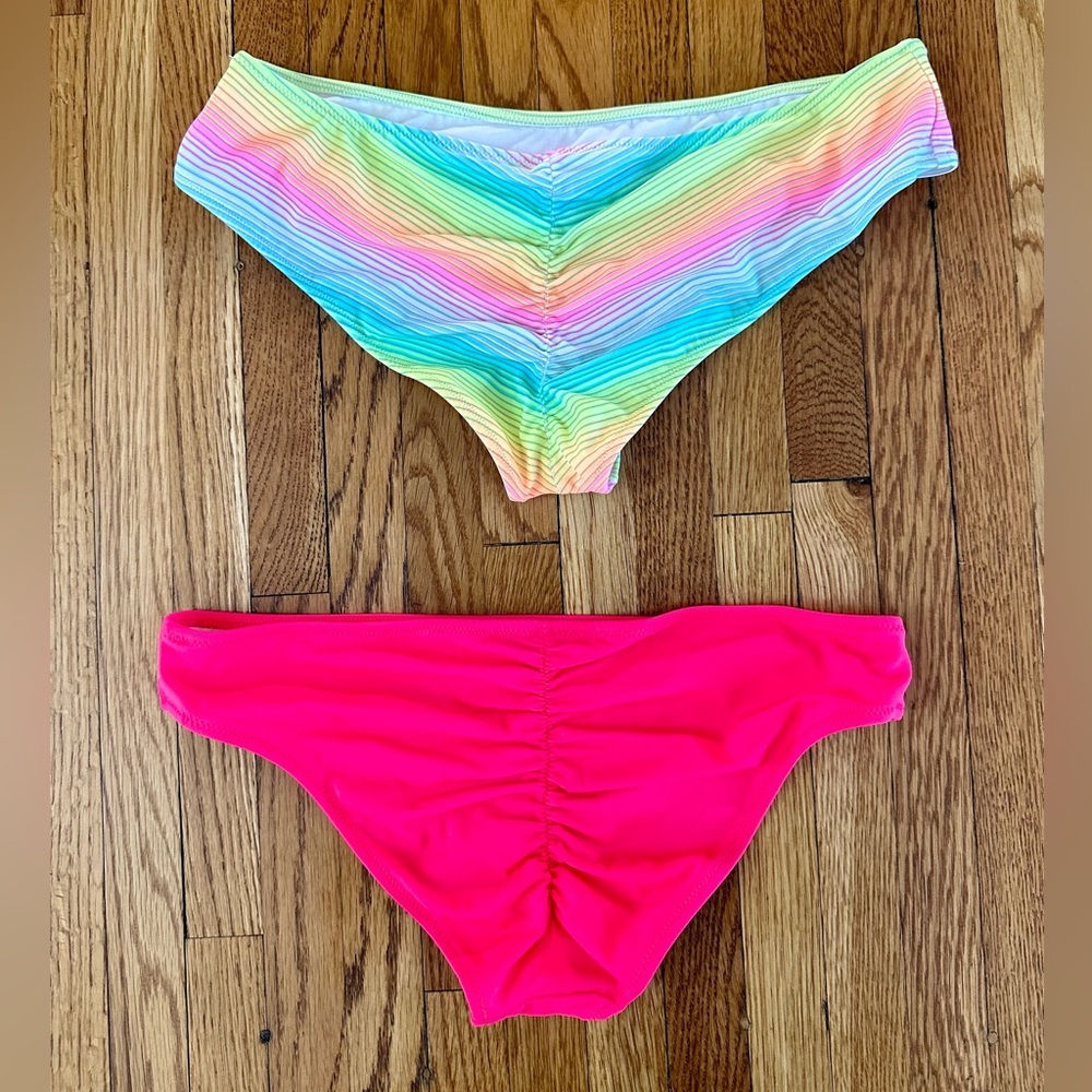 Victoria Secret Cheeky Scrunch Butt Bikini Swim Suit Bottoms, Size Small, 2 pack